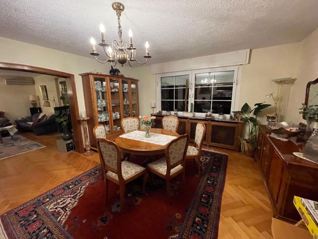 Predaj domu 200 m², pozemek 778 m², Hornberg, Bádensko-Wurttembersko Predaj domu 200 m², pozemek 778 m², Hornberg, Bádensko-Wurttembersko