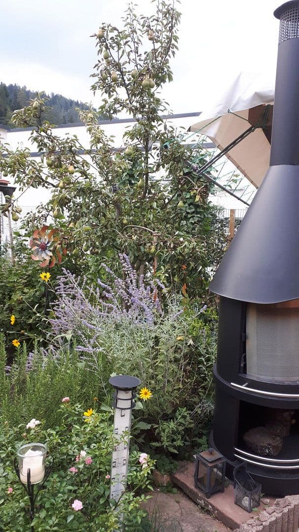 Predaj domu 200 m², pozemek 778 m², Hornberg, Bádensko-Wurttembersko Predaj domu 200 m², pozemek 778 m², Hornberg, Bádensko-Wurttembersko