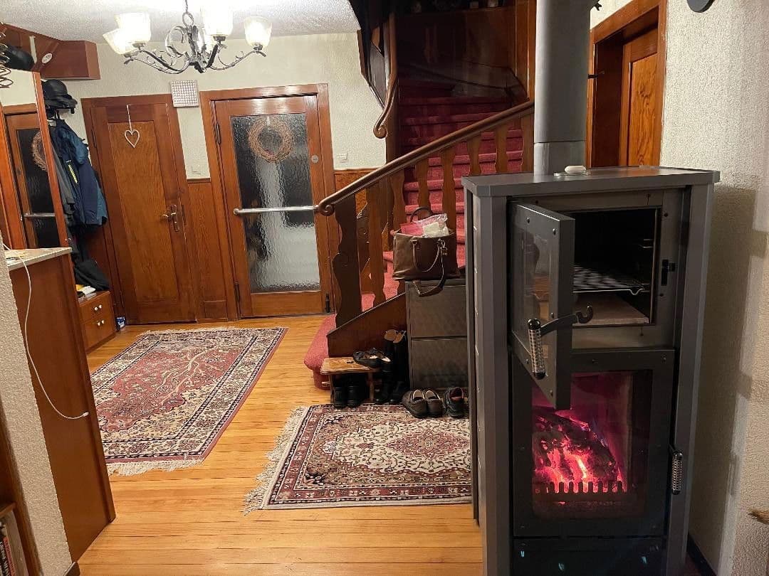 Predaj domu 200 m², pozemek 778 m², Hornberg, Bádensko-Wurttembersko Predaj domu 200 m², pozemek 778 m², Hornberg, Bádensko-Wurttembersko