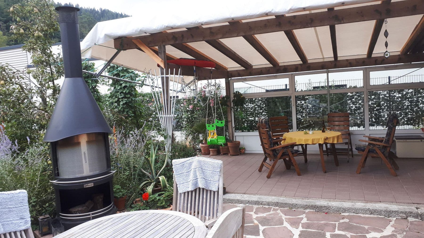 Predaj domu 200 m², pozemek 778 m², Hornberg, Bádensko-Wurttembersko Predaj domu 200 m², pozemek 778 m², Hornberg, Bádensko-Wurttembersko