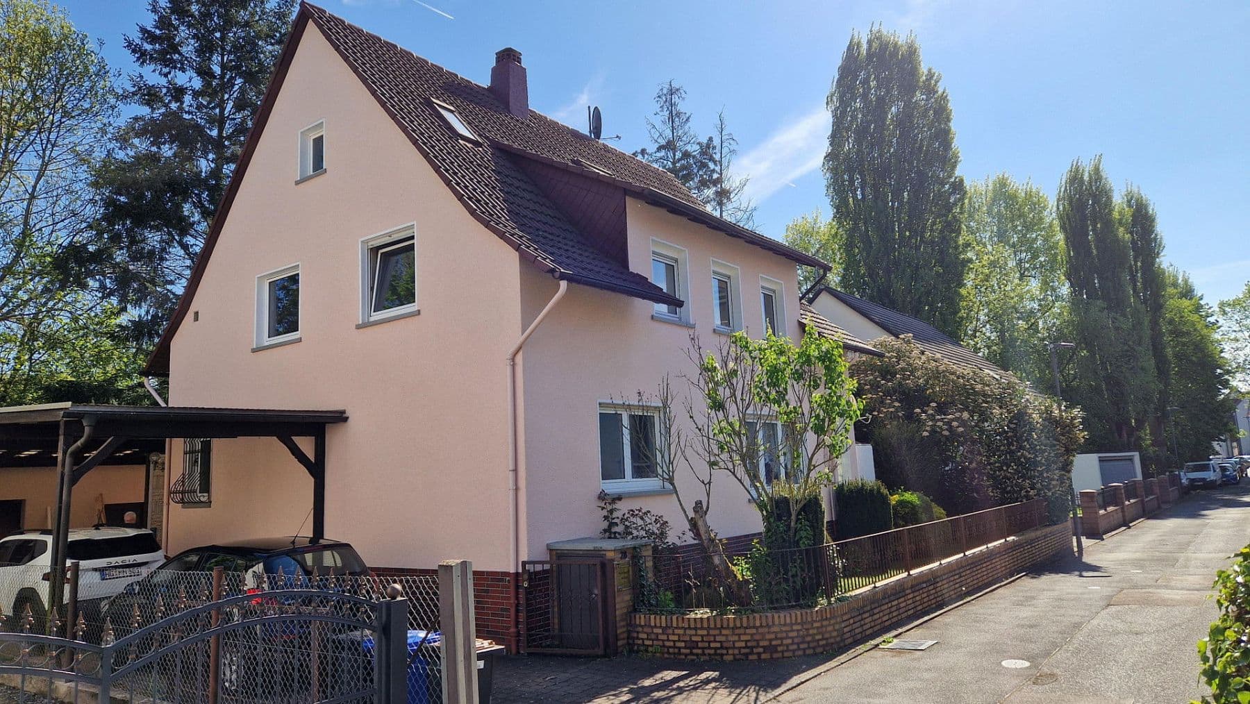 Predaj domu 177 m², pozemek 453 m², Bad Homburg vor der Höhe, Hesensko Predaj domu 177 m², pozemek 453 m², Bad Homburg vor der Höhe, Hesensko
