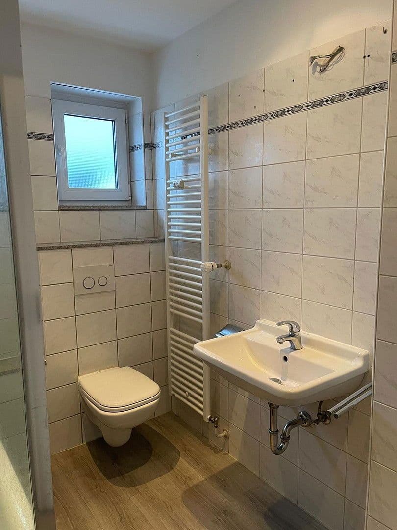 Prenájom bytu 3-izbový 85 m², Usingen, Hesensko Prenájom bytu 3-izbový 85 m², Usingen, Hesensko