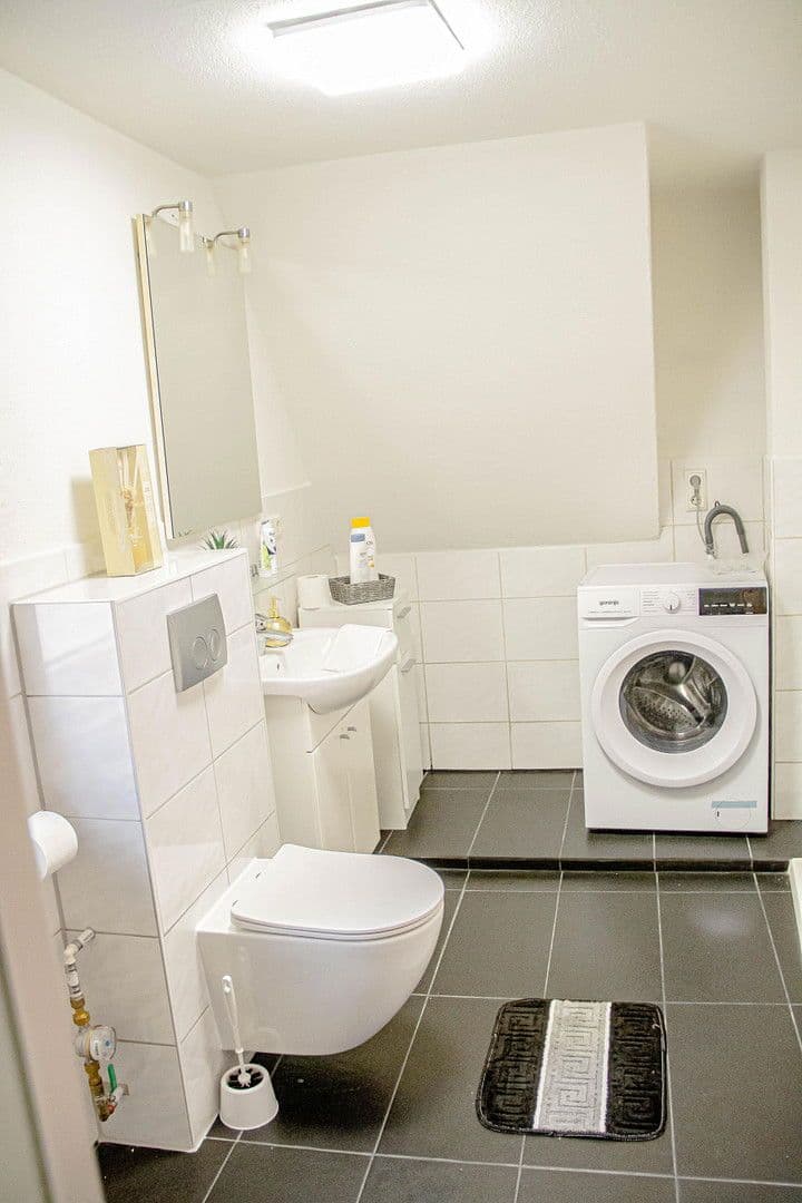 Prenájom bytu 1-izbový 20 m², Karl-Marx-Straße 26, Heilbronn, Bádensko-Wurttembersko Prenájom bytu 1-izbový 20 m², Karl-Marx-Straße 26, Heilbronn, Bádensko-Wurttembersko