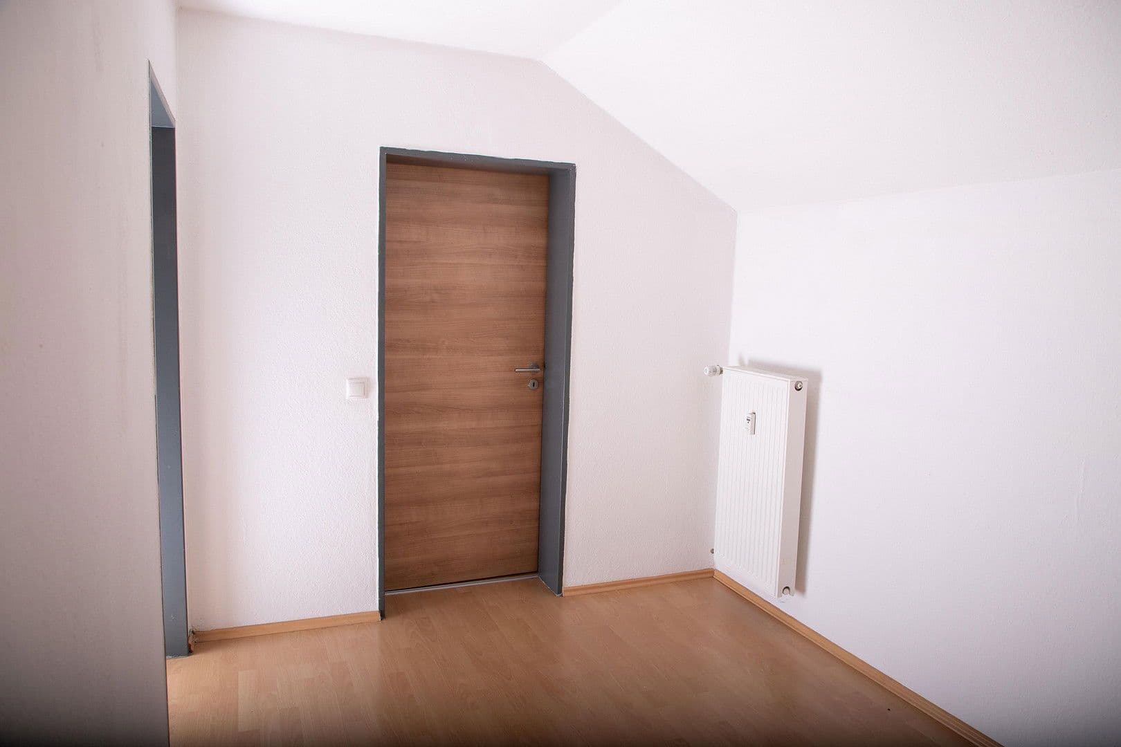 Predaj bytu 3-izbový 68 m², Ulrichsberger Str. 18, Deggendorf, Bavorsko Predaj bytu 3-izbový 68 m², Ulrichsberger Str. 18, Deggendorf, Bavorsko