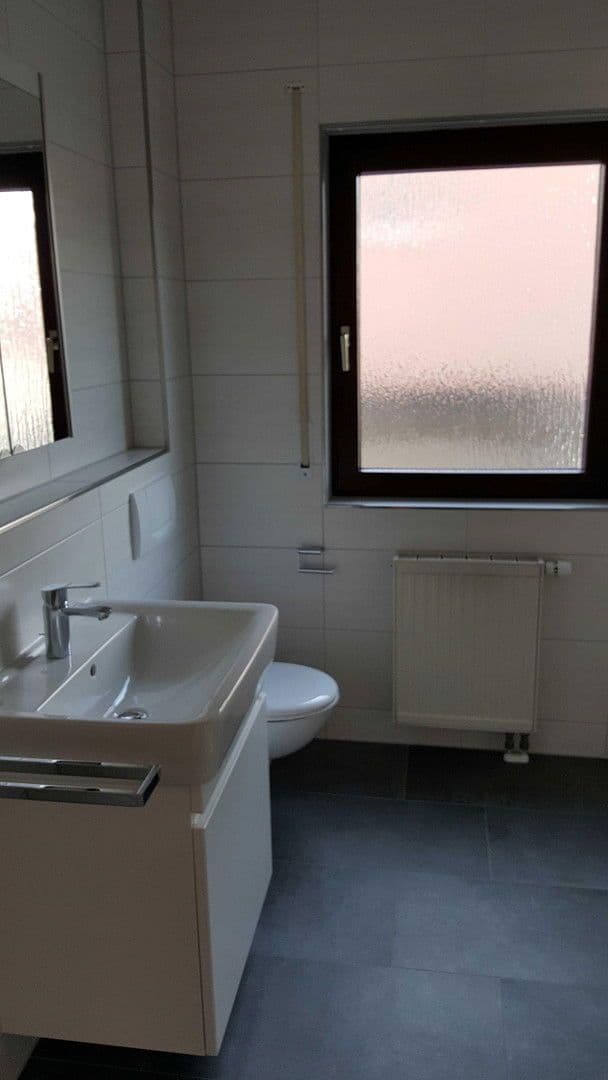 Predaj domu 200 m², pozemek 299 m², Karben, Hesensko Predaj domu 200 m², pozemek 299 m², Karben, Hesensko