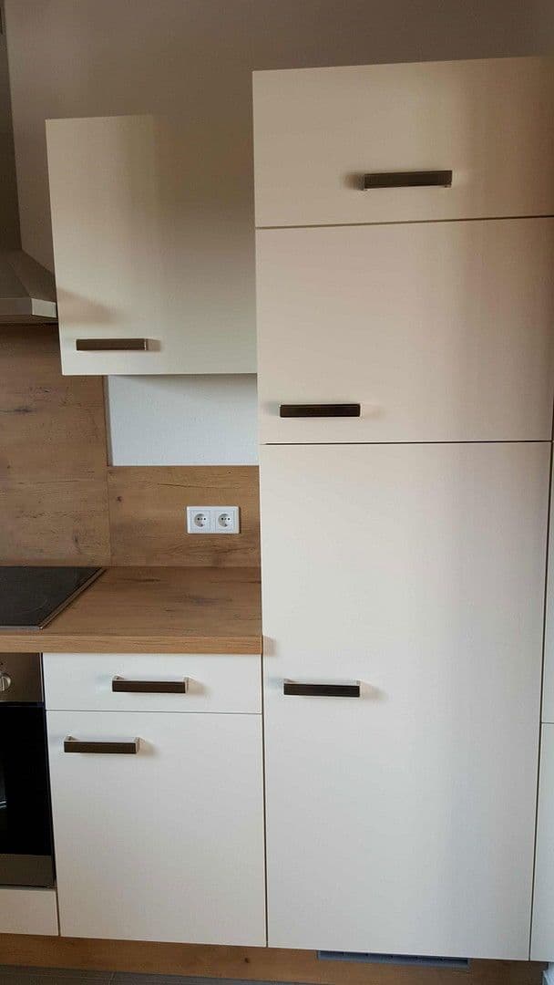 Predaj domu 200 m², pozemek 299 m², Karben, Hesensko Predaj domu 200 m², pozemek 299 m², Karben, Hesensko