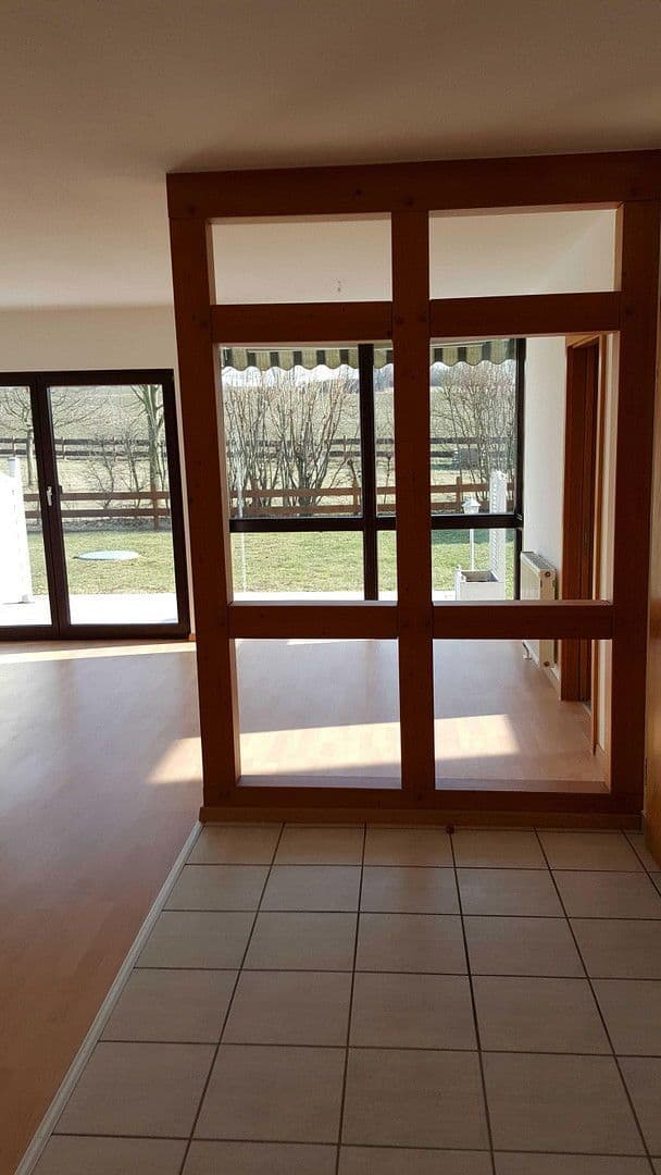 Predaj domu 200 m², pozemek 299 m², Karben, Hesensko Predaj domu 200 m², pozemek 299 m², Karben, Hesensko