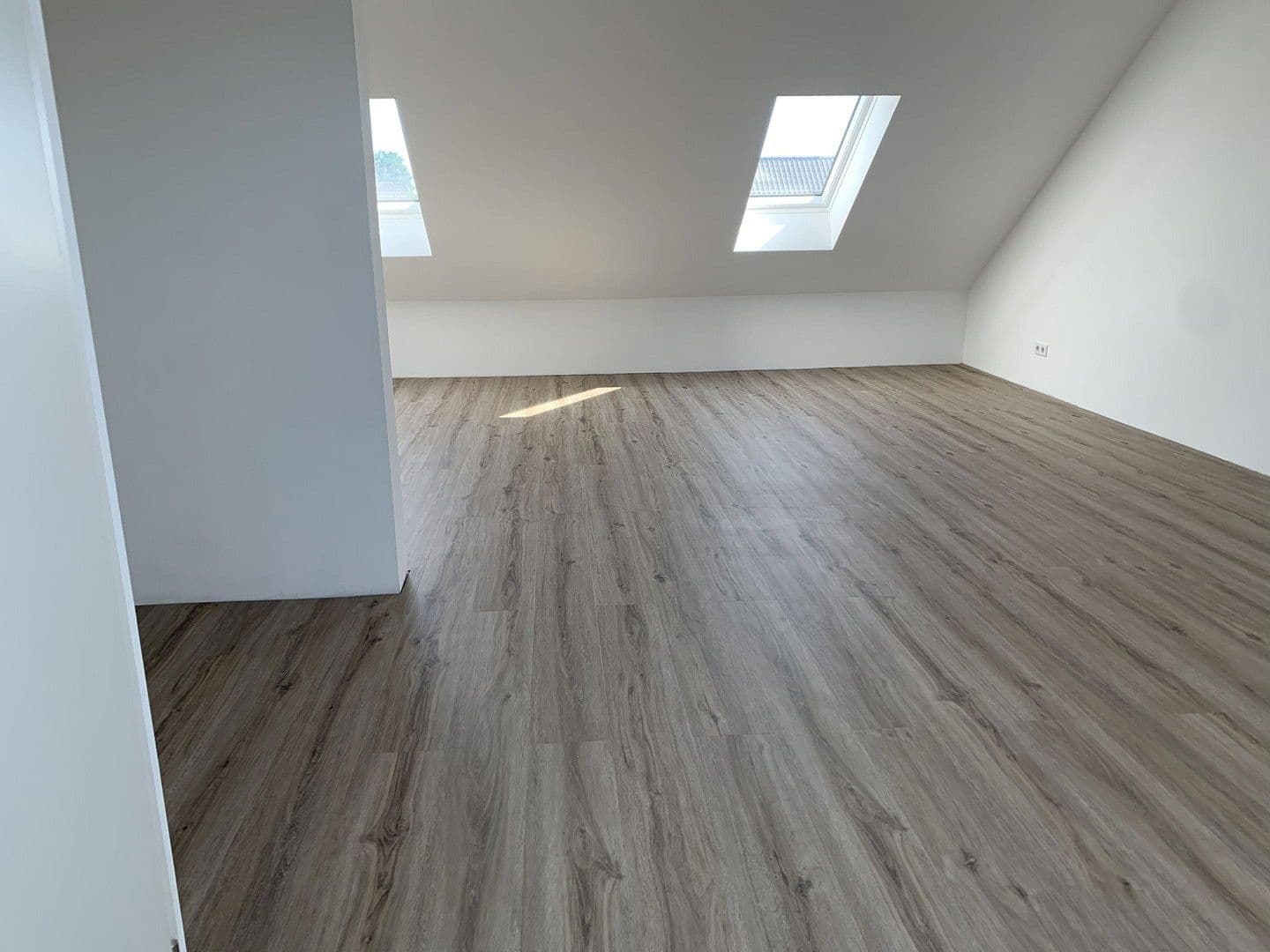 Prenájom domu 172 m², pozemek 368 m², Willich, Severné Porýnie - Westfálsko Prenájom domu 172 m², pozemek 368 m², Willich, Severné Porýnie - Westfálsko