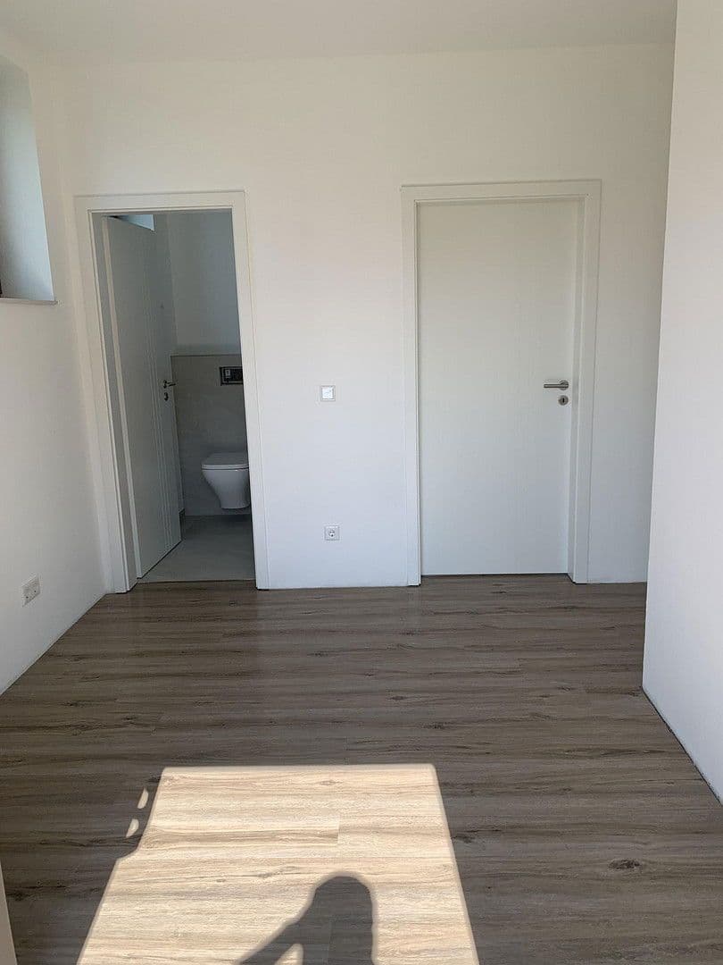Prenájom domu 172 m², pozemek 368 m², Willich, Severné Porýnie - Westfálsko Prenájom domu 172 m², pozemek 368 m², Willich, Severné Porýnie - Westfálsko