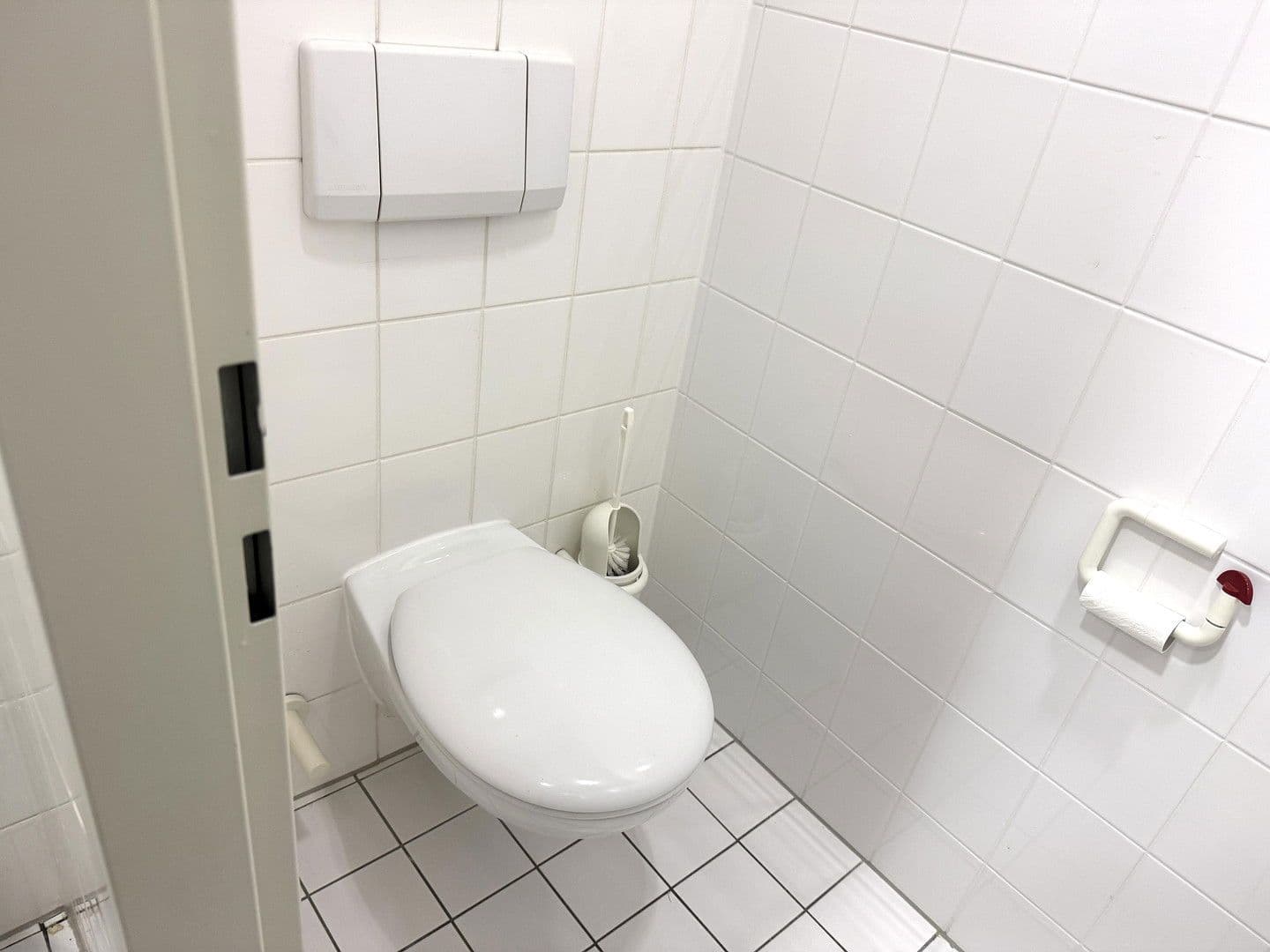 Prenájom kancelárie 85 m², Lübecker Straße 25-27, Schwerin - Altstadt, Meklenbursko-Predpomoransko Prenájom kancelárie 85 m², Lübecker Straße 25-27, Schwerin - Altstadt, Meklenbursko-Predpomoransko