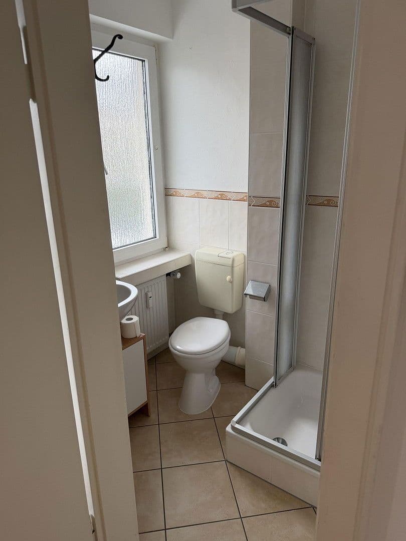 Prenájom bytu 3-izbový 77 m², Bad Pyrmont, Dolné Sasko Prenájom bytu 3-izbový 77 m², Bad Pyrmont, Dolné Sasko