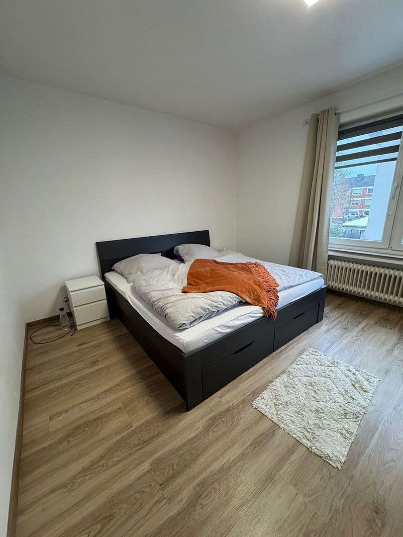 Prenájom bytu 3-izbový 77 m², Bad Pyrmont, Dolné Sasko Prenájom bytu 3-izbový 77 m², Bad Pyrmont, Dolné Sasko