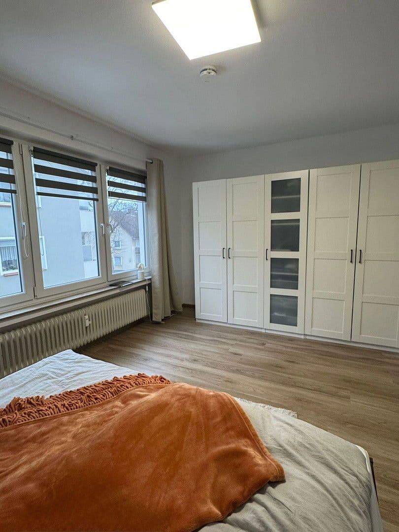 Prenájom bytu 3-izbový 77 m², Bad Pyrmont, Dolné Sasko Prenájom bytu 3-izbový 77 m², Bad Pyrmont, Dolné Sasko