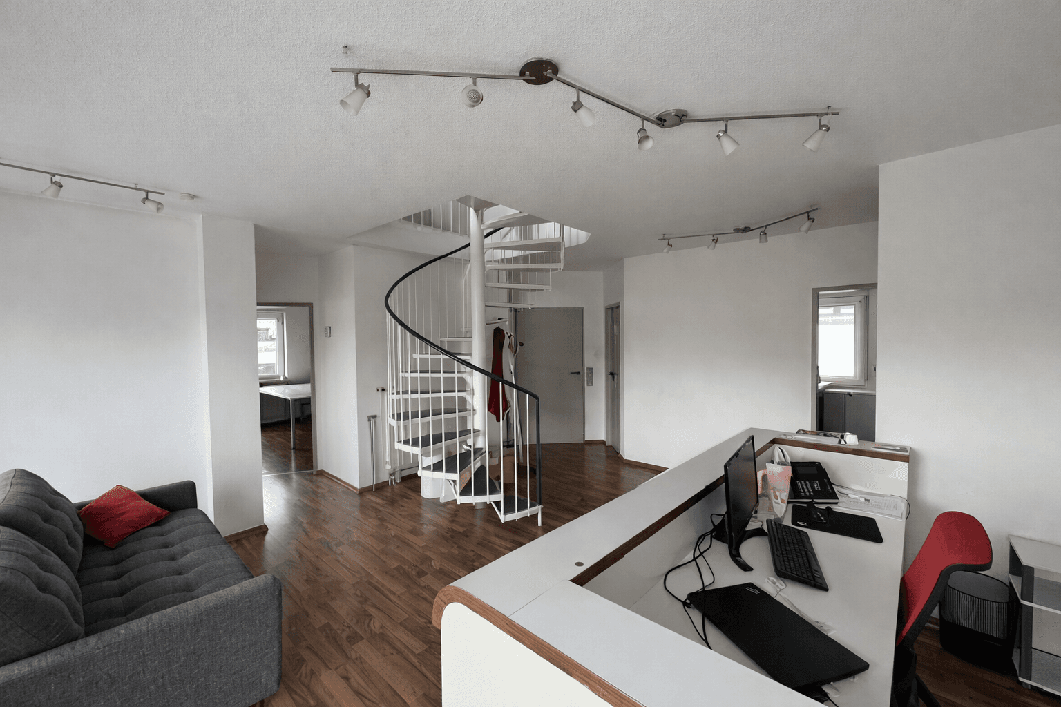 Prenájom kancelárie 172 m², Senden, Bavorsko Prenájom kancelárie 172 m², Senden, Bavorsko