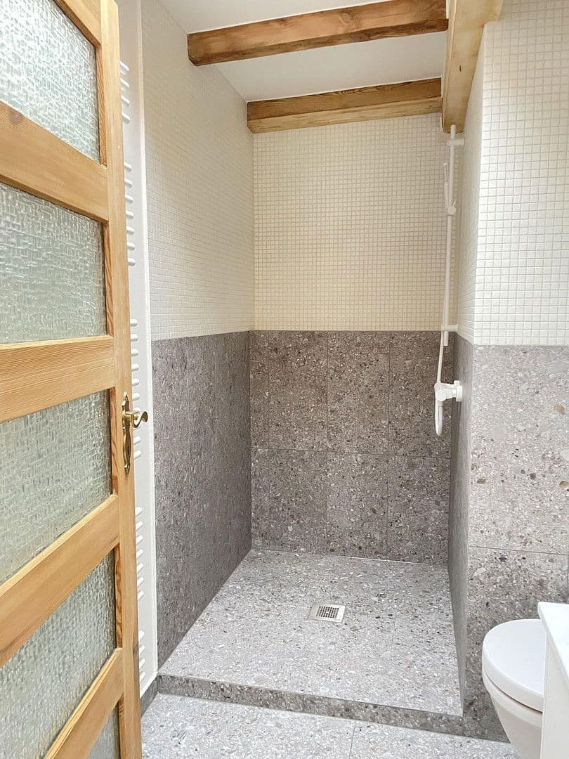 Predaj domu 120 m², pozemek 165 m², Berlin, Berlín Predaj domu 120 m², pozemek 165 m², Berlin, Berlín