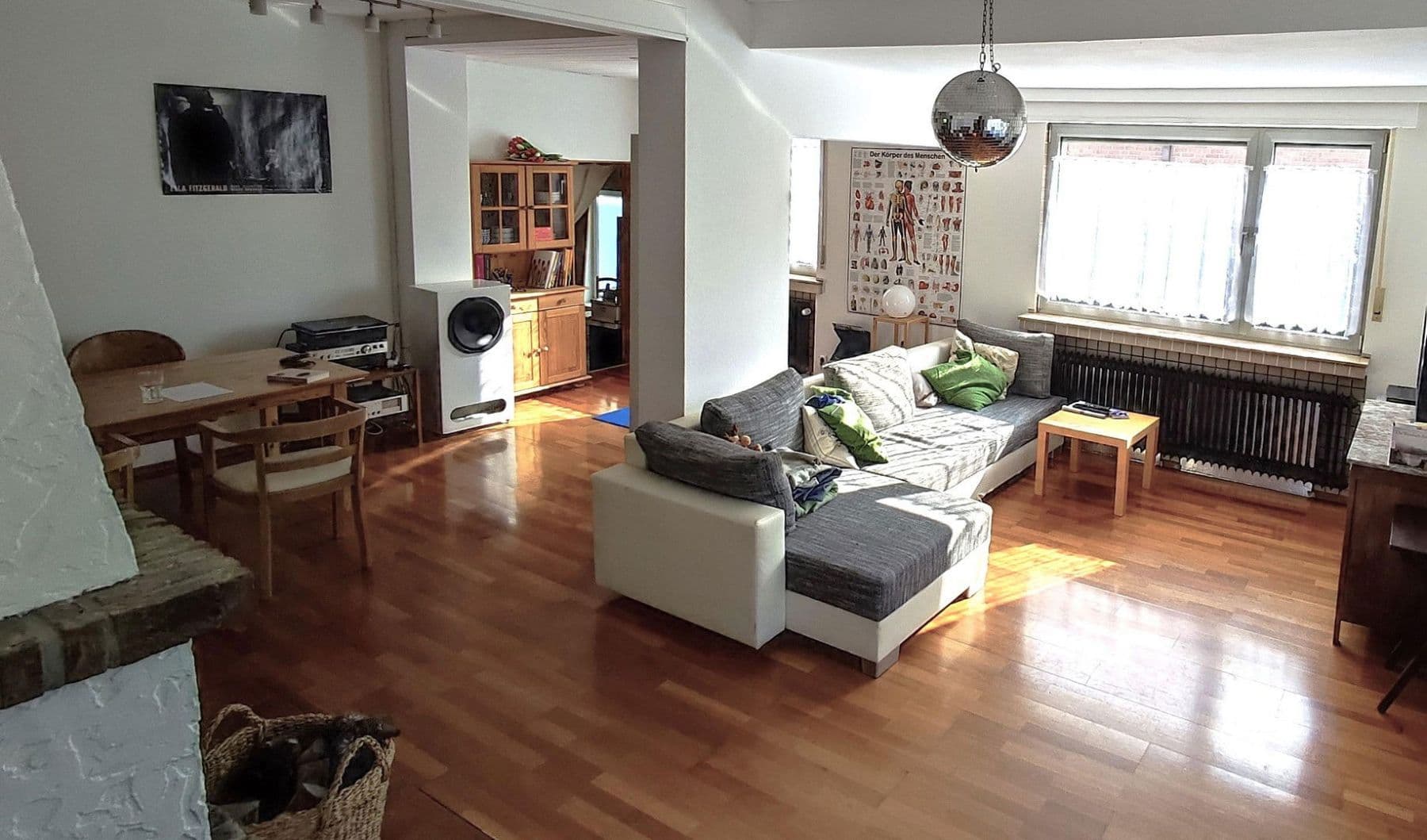 Predaj domu 147 m², pozemek 410 m², Fliederweg 8, Solingen, Severné Porýnie - Westfálsko Predaj domu 147 m², pozemek 410 m², Fliederweg 8, Solingen, Severné Porýnie - Westfálsko