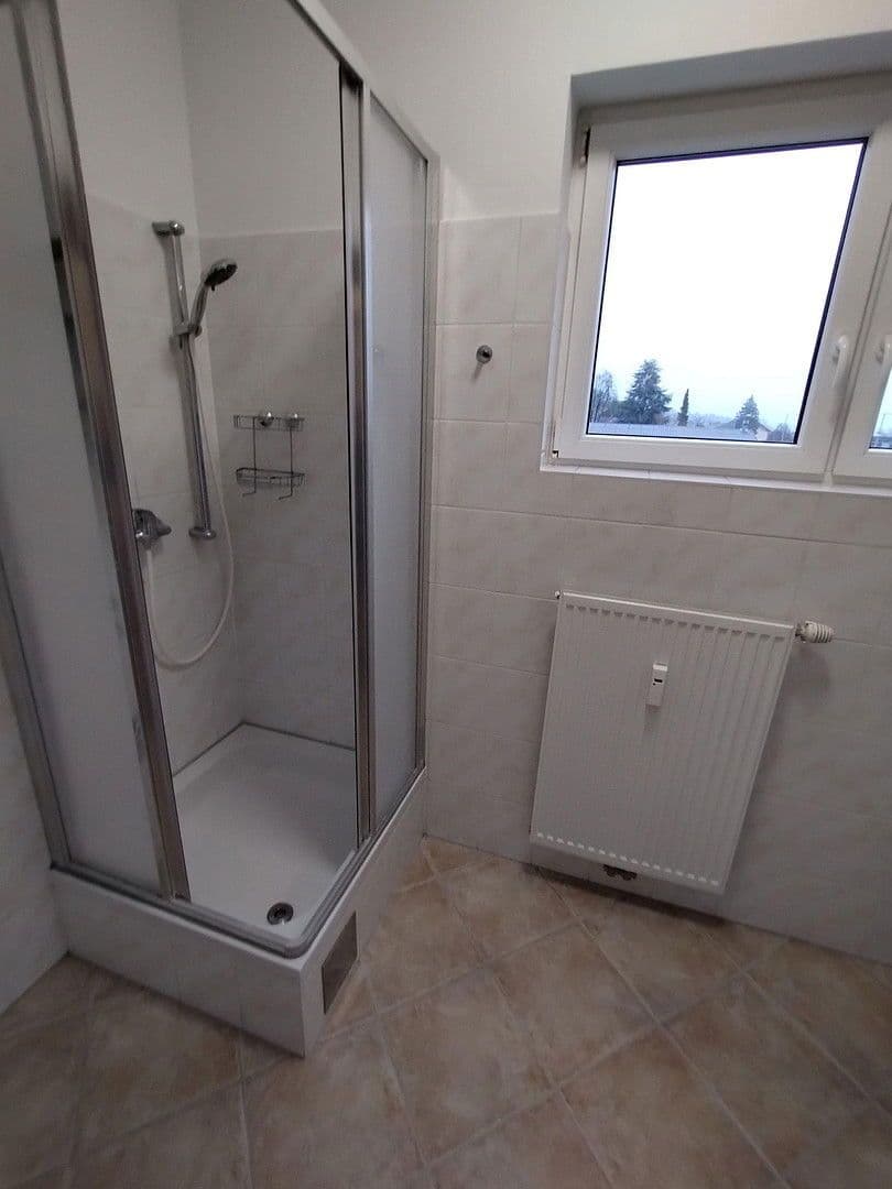 Prenájom bytu 3-izbový 47 m², Graz, Štajersko Prenájom bytu 3-izbový 47 m², Graz, Štajersko