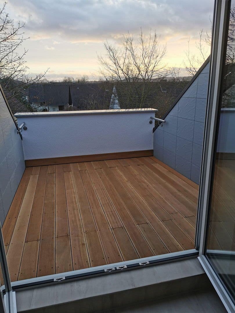 Prenájom domu 145 m², pozemek 153 m², Bad Honnef, Severné Porýnie - Westfálsko Prenájom domu 145 m², pozemek 153 m², Bad Honnef, Severné Porýnie - Westfálsko