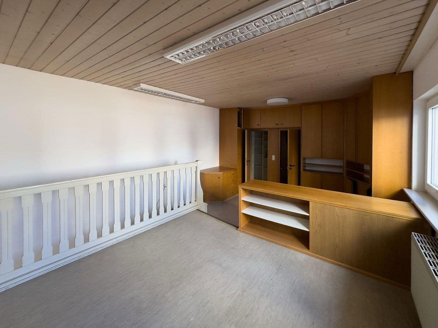 Prenájom kancelárie 43 m², Bad Homburg vor der Höhe, Hesensko Prenájom kancelárie 43 m², Bad Homburg vor der Höhe, Hesensko