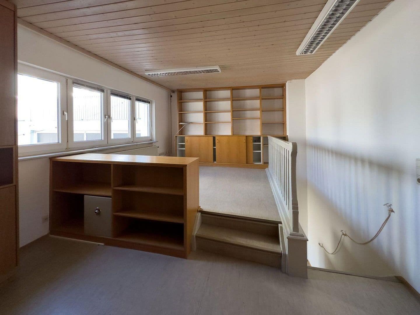 Prenájom kancelárie 43 m², Bad Homburg vor der Höhe, Hesensko Prenájom kancelárie 43 m², Bad Homburg vor der Höhe, Hesensko