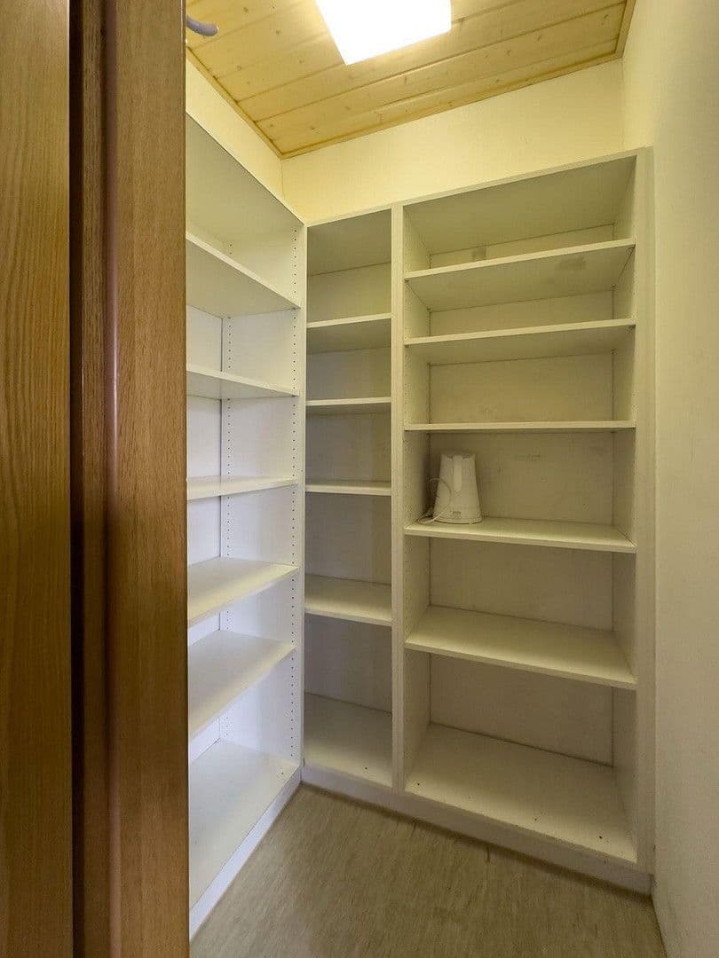 Prenájom kancelárie 43 m², Bad Homburg vor der Höhe, Hesensko Prenájom kancelárie 43 m², Bad Homburg vor der Höhe, Hesensko