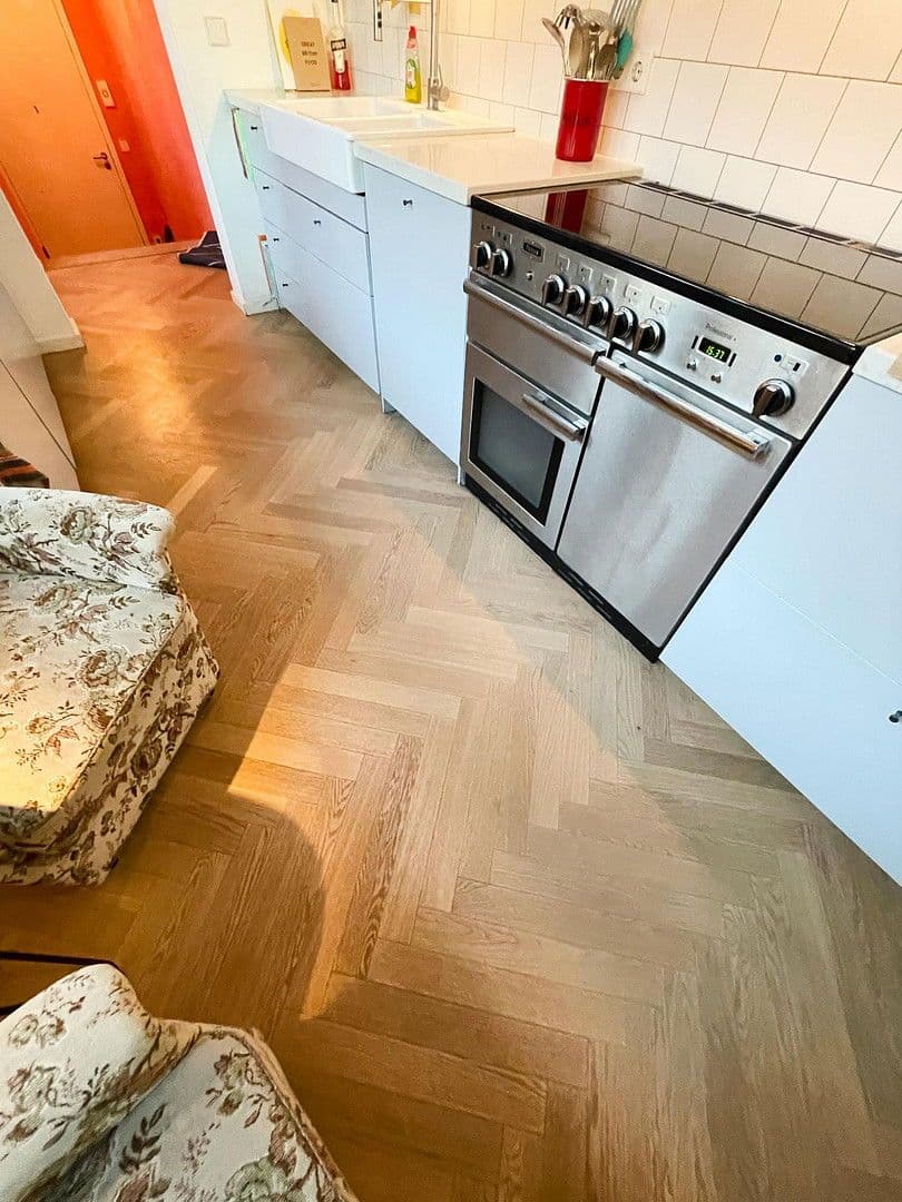 Predaj bytu 4-izbový 123 m², Berlin - Tempelhof, Berlín Predaj bytu 4-izbový 123 m², Berlin - Tempelhof, Berlín