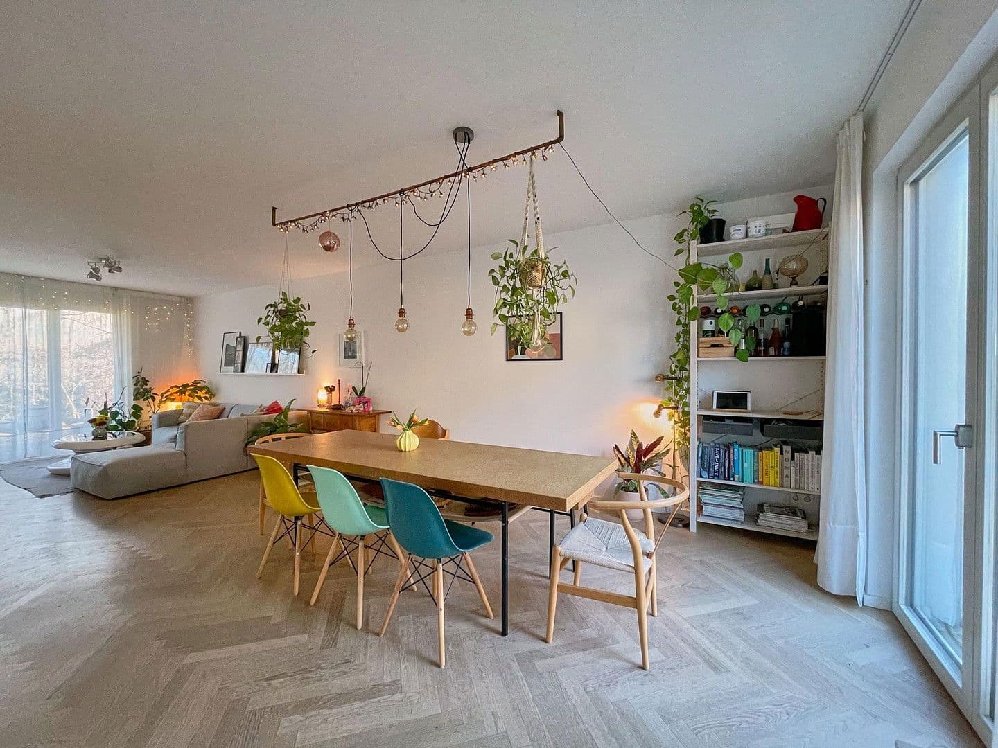 Predaj bytu 4-izbový 123 m², Berlin - Tempelhof, Berlín Predaj bytu 4-izbový 123 m², Berlin - Tempelhof, Berlín