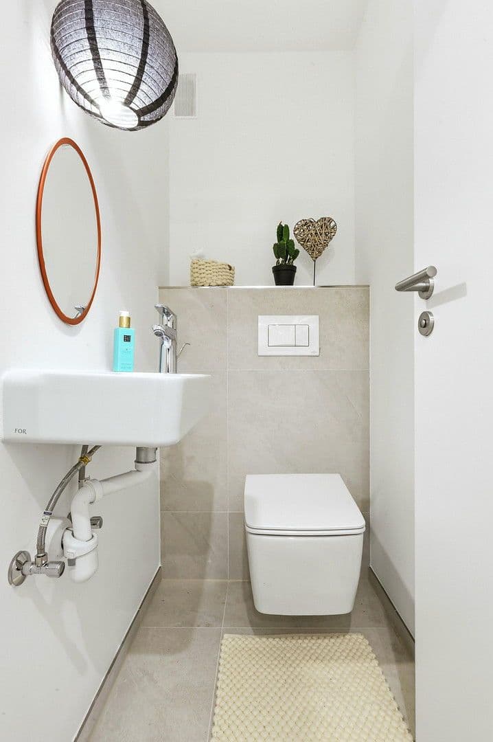 Predaj bytu 3-izbový 83 m², Leonberg, Bádensko-Wurttembersko Predaj bytu 3-izbový 83 m², Leonberg, Bádensko-Wurttembersko