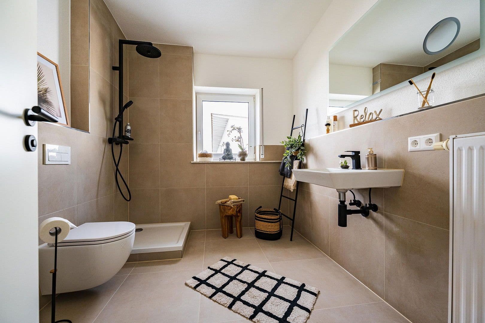 Predaj bytu 2-izbový 78 m², Ehingen (Donau), Bádensko-Wurttembersko Predaj bytu 2-izbový 78 m², Ehingen (Donau), Bádensko-Wurttembersko