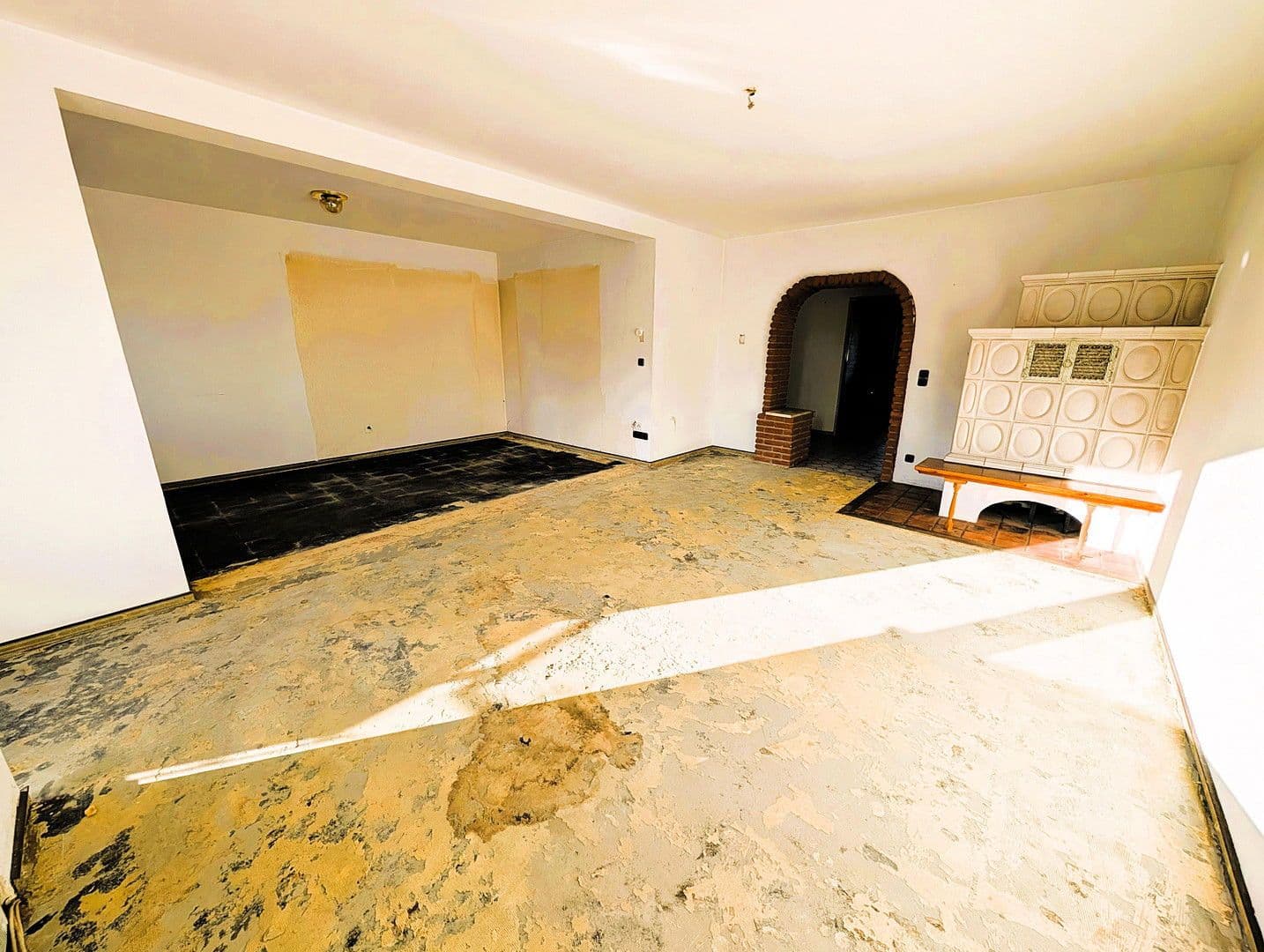 Predaj bytu 3-izbový 95 m², Mülheim an der Ruhr, Severné Porýnie - Westfálsko Predaj bytu 3-izbový 95 m², Mülheim an der Ruhr, Severné Porýnie - Westfálsko