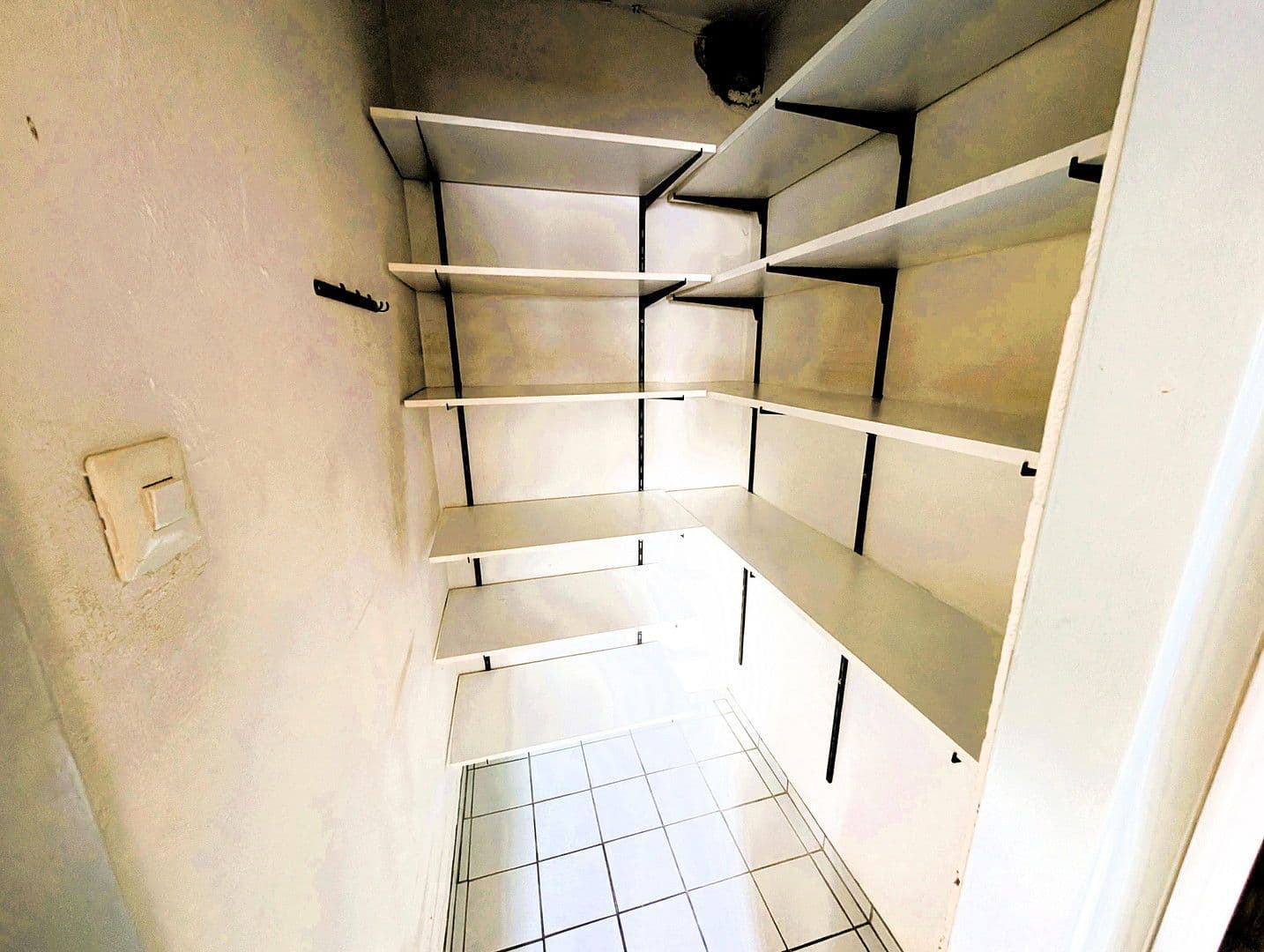 Predaj bytu 3-izbový 95 m², Mülheim an der Ruhr, Severné Porýnie - Westfálsko Predaj bytu 3-izbový 95 m², Mülheim an der Ruhr, Severné Porýnie - Westfálsko