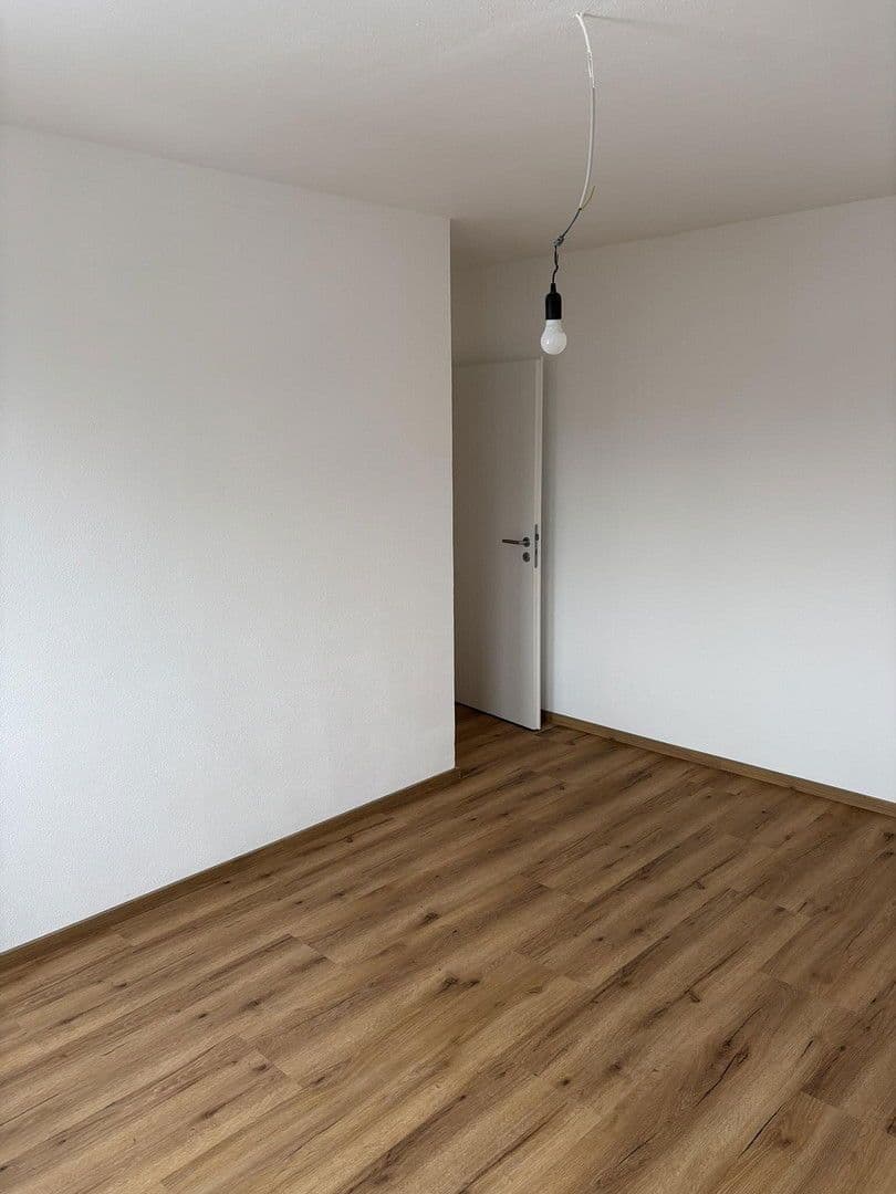 Prenájom bytu 3-izbový 90 m², Straubing, Bavorsko Prenájom bytu 3-izbový 90 m², Straubing, Bavorsko