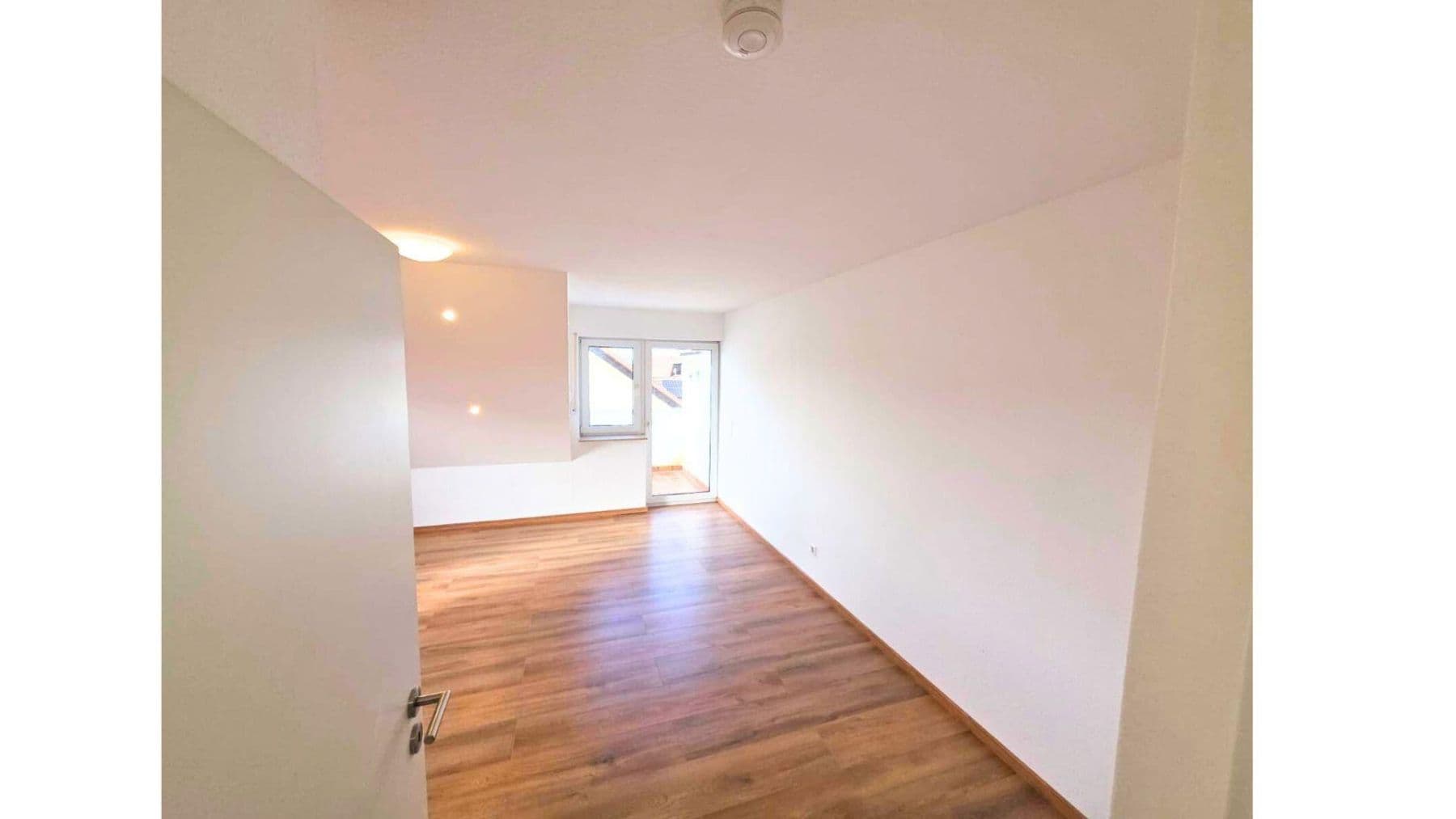 Predaj bytu 3-izbový 66 m², Sudetenstr. 1, Offenbach an der Queich, Porýnie-Falcko Predaj bytu 3-izbový 66 m², Sudetenstr. 1, Offenbach an der Queich, Porýnie-Falcko
