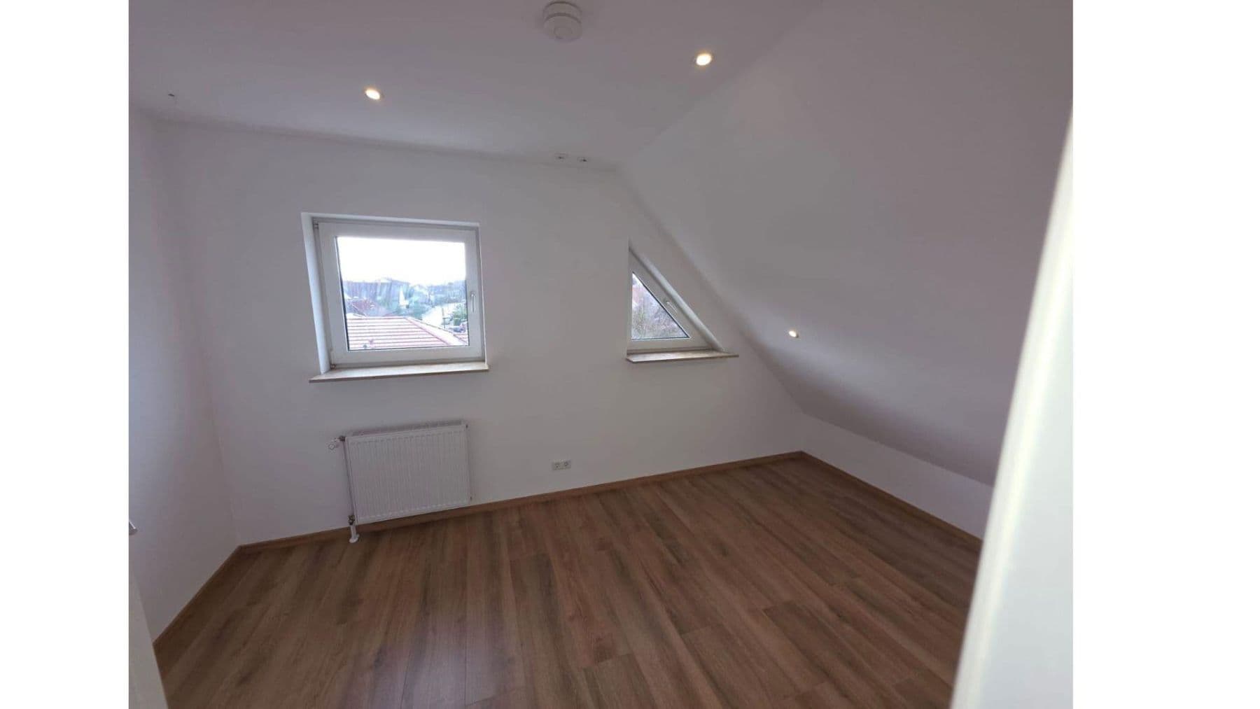 Predaj bytu 3-izbový 66 m², Sudetenstr. 1, Offenbach an der Queich, Porýnie-Falcko Predaj bytu 3-izbový 66 m², Sudetenstr. 1, Offenbach an der Queich, Porýnie-Falcko