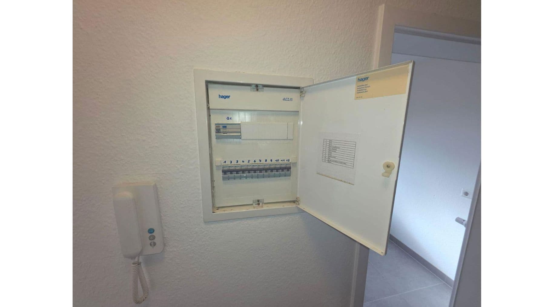 Predaj bytu 3-izbový 66 m², Sudetenstr. 1, Offenbach an der Queich, Porýnie-Falcko Predaj bytu 3-izbový 66 m², Sudetenstr. 1, Offenbach an der Queich, Porýnie-Falcko