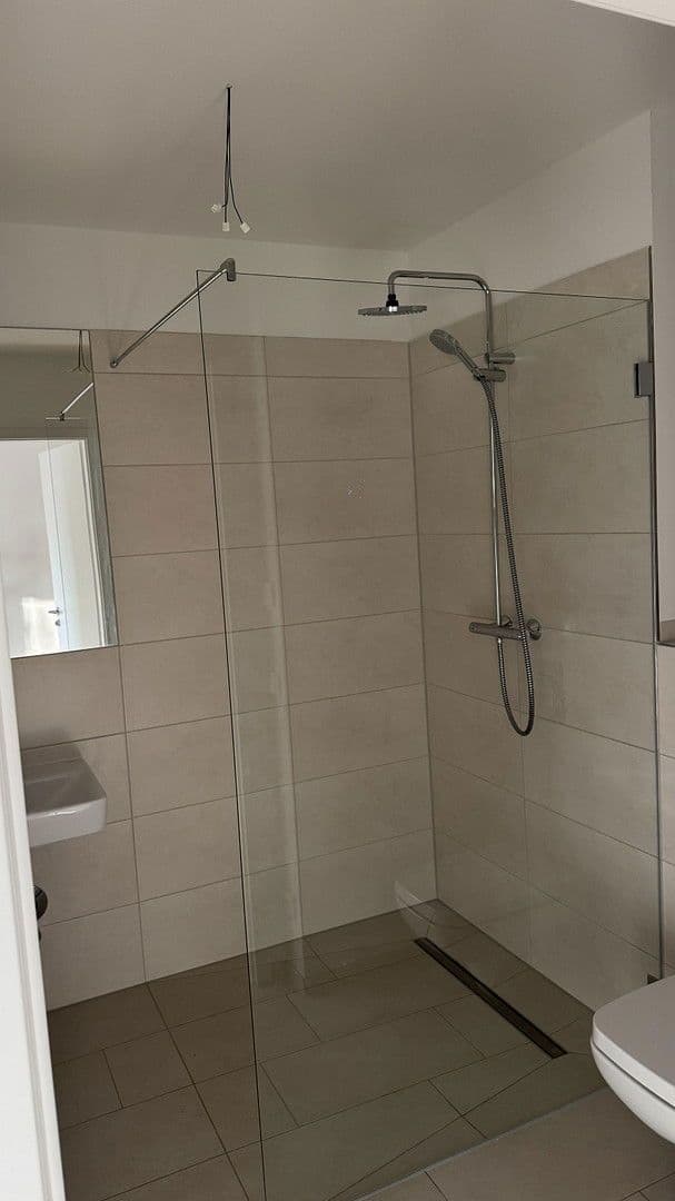 Prenájom bytu 2-izbový 59 m², Pasewalker Straße 96, Berlin, Berlín Prenájom bytu 2-izbový 59 m², Pasewalker Straße 96, Berlin, Berlín