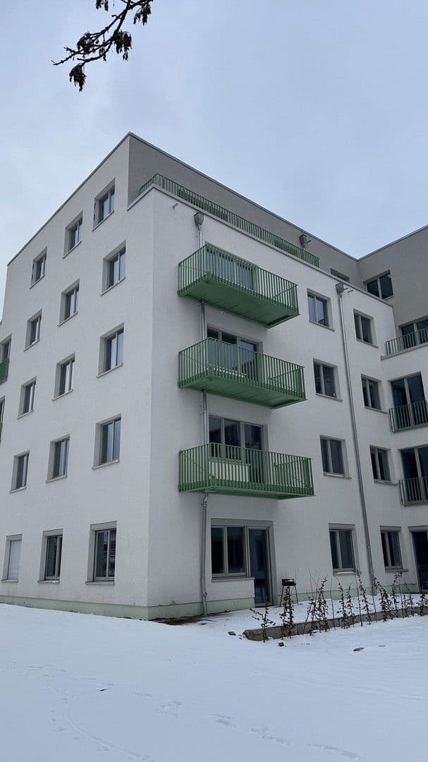 Prenájom bytu 2-izbový 59 m², Pasewalker Straße 96, Berlin, Berlín Prenájom bytu 2-izbový 59 m², Pasewalker Straße 96, Berlin, Berlín