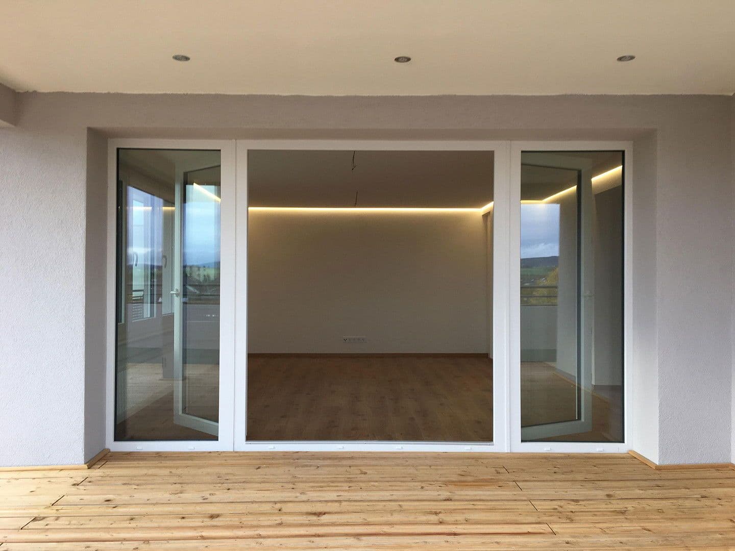 Prenájom bytu 5-izbový 152 m², Simmern/Hunsrück, Porýnie-Falcko Prenájom bytu 5-izbový 152 m², Simmern/Hunsrück, Porýnie-Falcko