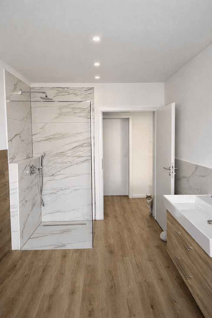 Prenájom bytu 5-izbový 172 m², Jockgrim, Porýnie-Falcko Prenájom bytu 5-izbový 172 m², Jockgrim, Porýnie-Falcko