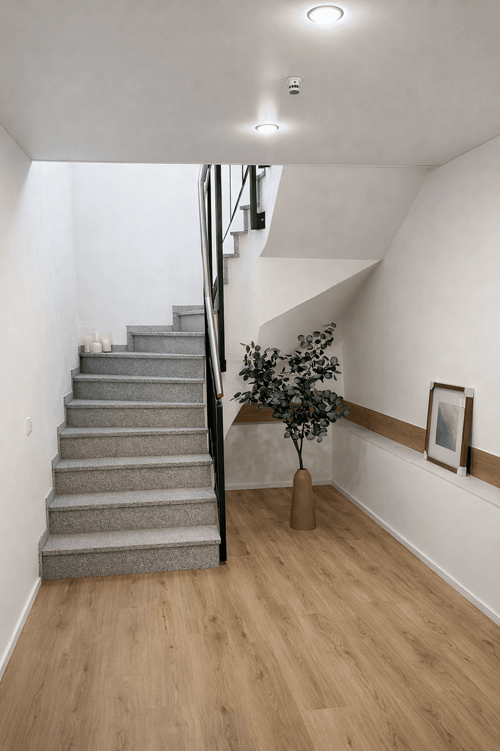 Prenájom bytu 5-izbový 172 m², Jockgrim, Porýnie-Falcko Prenájom bytu 5-izbový 172 m², Jockgrim, Porýnie-Falcko