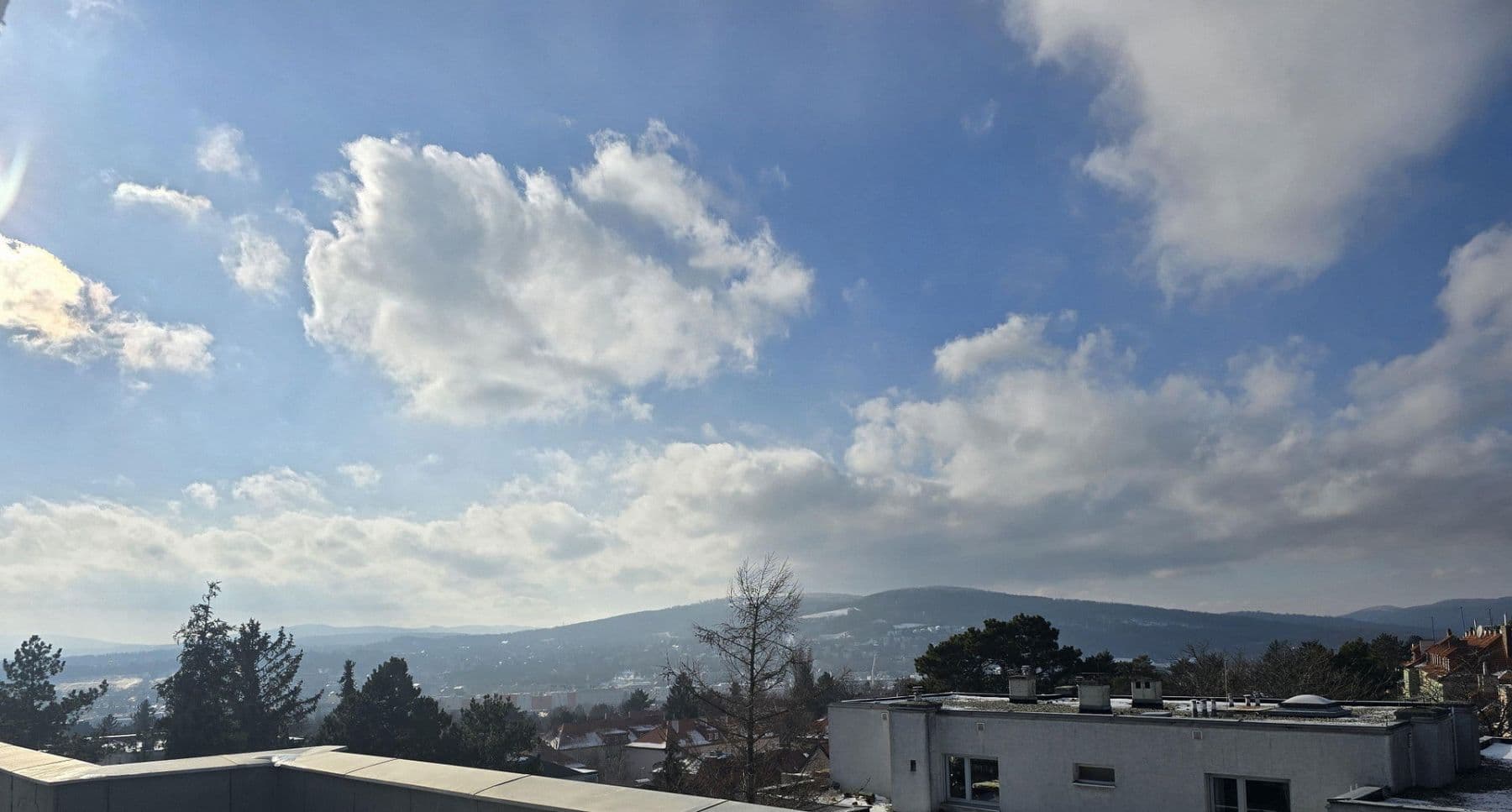 Prenájom bytu 4-izbový 113 m², Waidhausenstraße 45, Wien, Viedeň Prenájom bytu 4-izbový 113 m², Waidhausenstraße 45, Wien, Viedeň