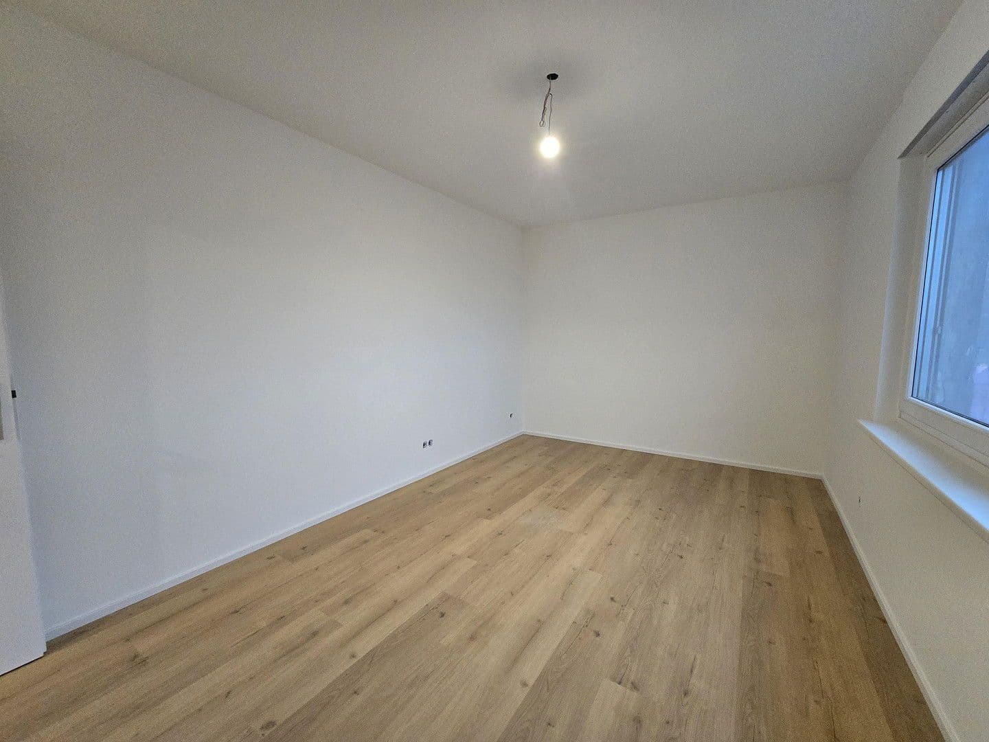 Prenájom bytu 4-izbový 113 m², Waidhausenstraße 45, Wien, Viedeň Prenájom bytu 4-izbový 113 m², Waidhausenstraße 45, Wien, Viedeň