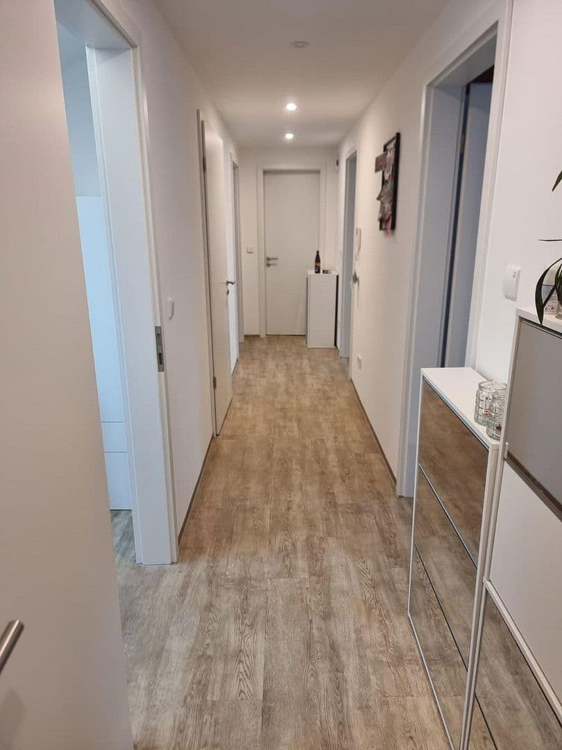 Predaj bytu 3-izbový 92 m², Heerstr. 9, Todtenweis, Bavorsko Predaj bytu 3-izbový 92 m², Heerstr. 9, Todtenweis, Bavorsko