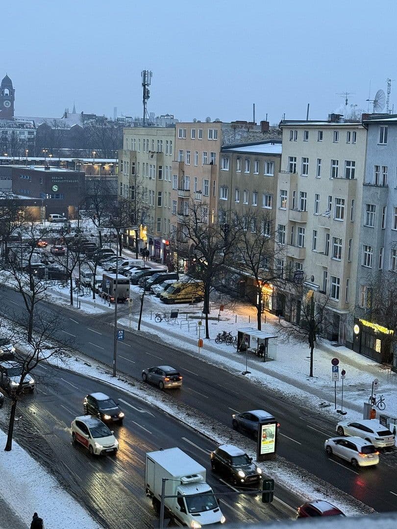 Prenájom bytu 1-izbový 36 m², Kantstraße, Berlin, Berlín Prenájom bytu 1-izbový 36 m², Kantstraße, Berlin, Berlín