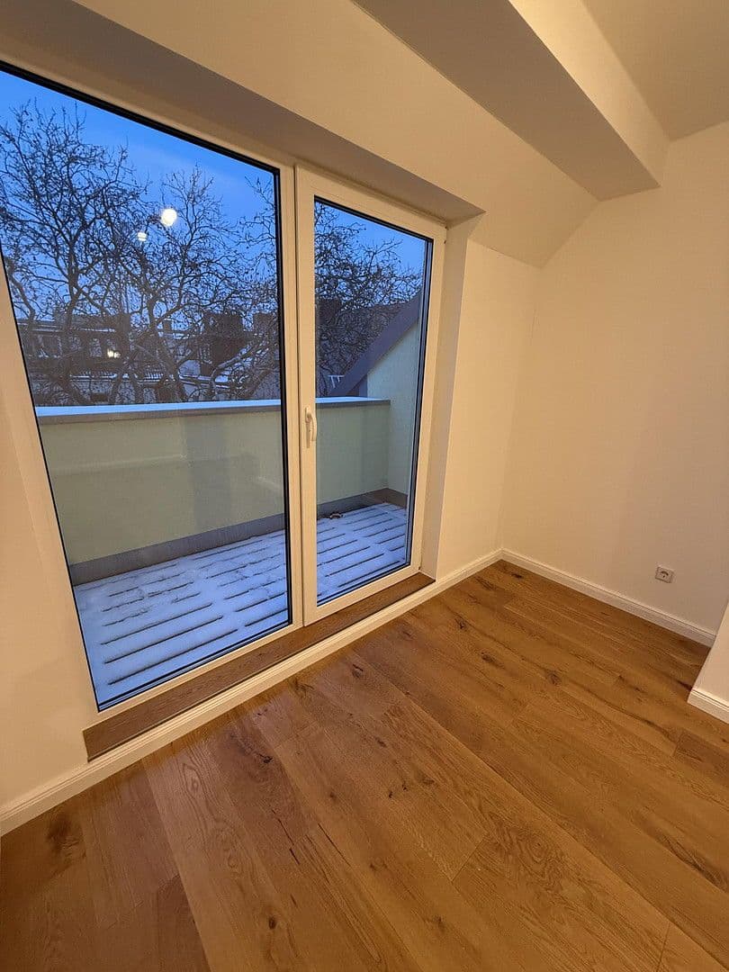Prenájom bytu 1-izbový 36 m², Kantstraße, Berlin, Berlín Prenájom bytu 1-izbový 36 m², Kantstraße, Berlin, Berlín
