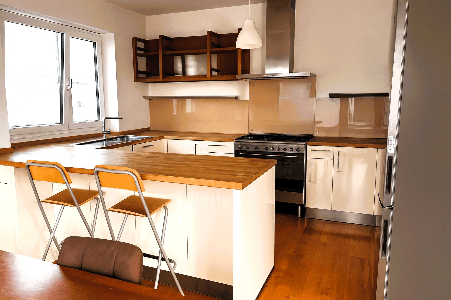 Predaj bytu 4-izbový 138 m², Frankfurt, Hesensko Predaj bytu 4-izbový 138 m², Frankfurt, Hesensko