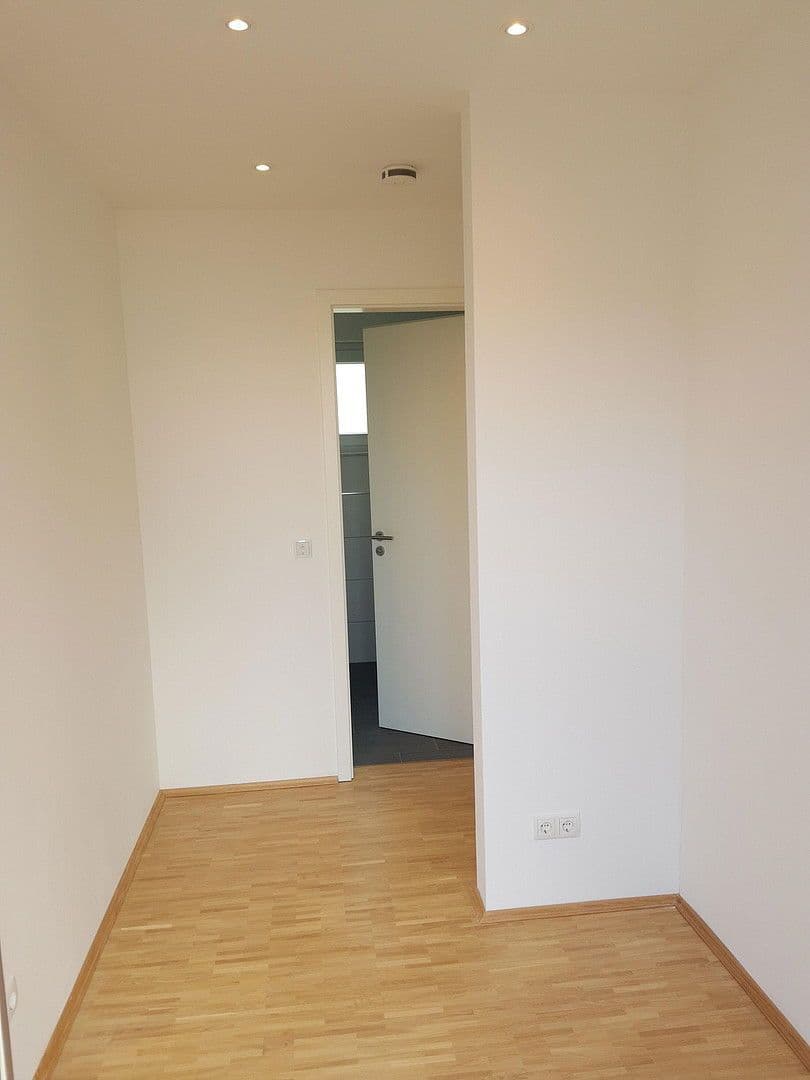 Prenájom bytu 2-izbový 60 m², Braunschweig, Dolné Sasko Prenájom bytu 2-izbový 60 m², Braunschweig, Dolné Sasko