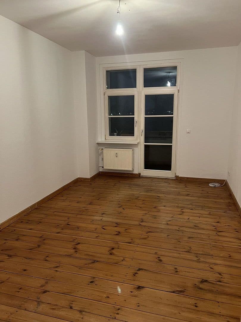 Prenájom bytu 2-izbový 64 m², Berlin - Treptow, Berlín Prenájom bytu 2-izbový 64 m², Berlin - Treptow, Berlín