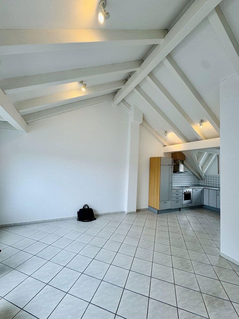 Prenájom bytu 3-izbový 58 m², Landhausstraße 4, Böblingen, Bádensko-Wurttembersko Prenájom bytu 3-izbový 58 m², Landhausstraße 4, Böblingen, Bádensko-Wurttembersko