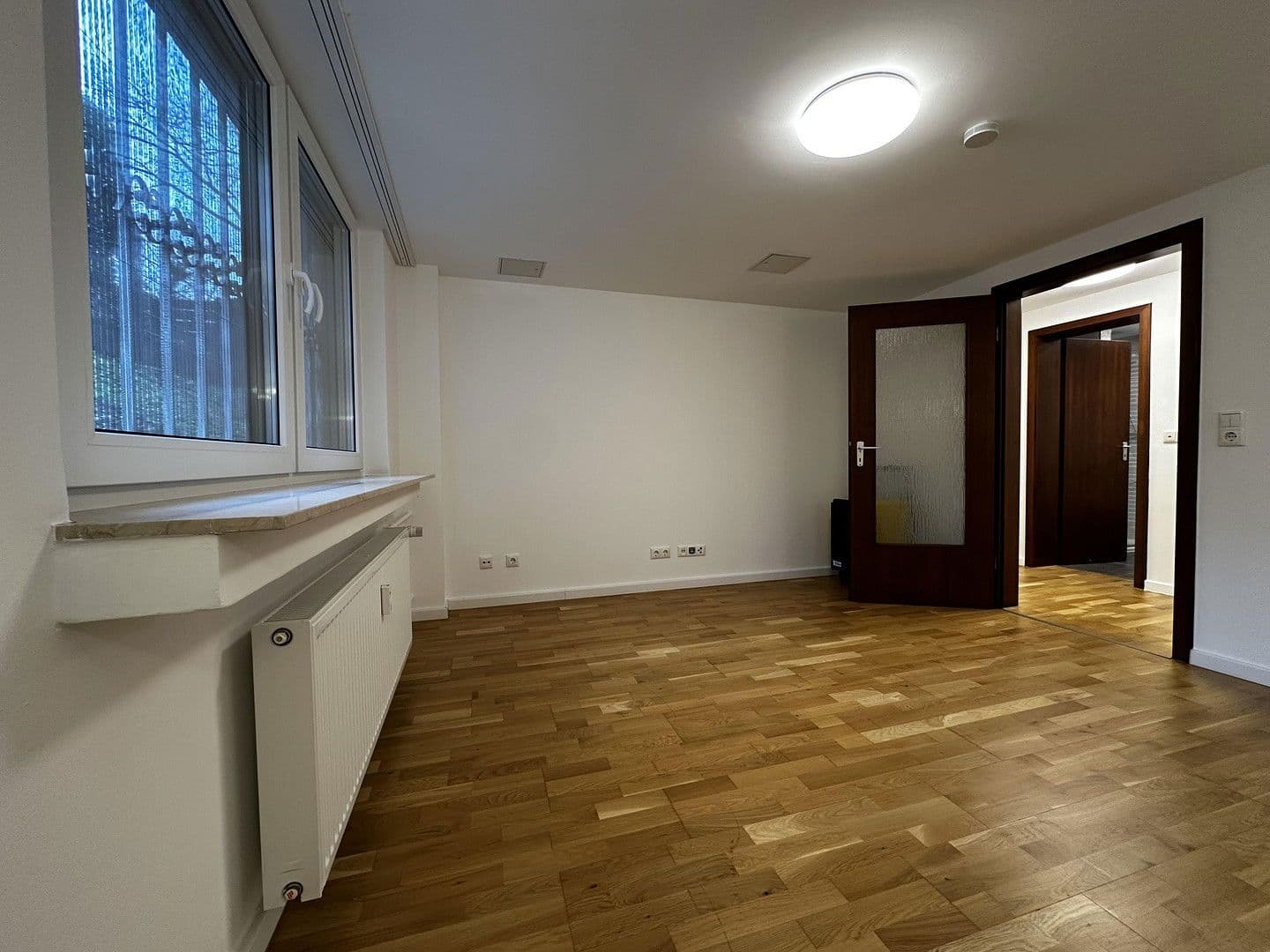 Prenájom bytu 2-izbový 50 m², Pestalozzistraße 44, Köln, Severné Porýnie - Westfálsko Prenájom bytu 2-izbový 50 m², Pestalozzistraße 44, Köln, Severné Porýnie - Westfálsko